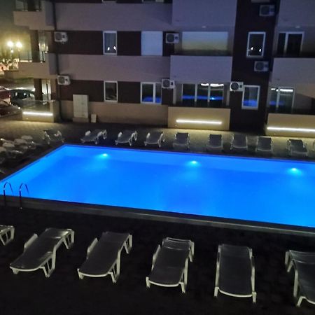 Apartment With Pool Veliko Gradiste Exterior photo