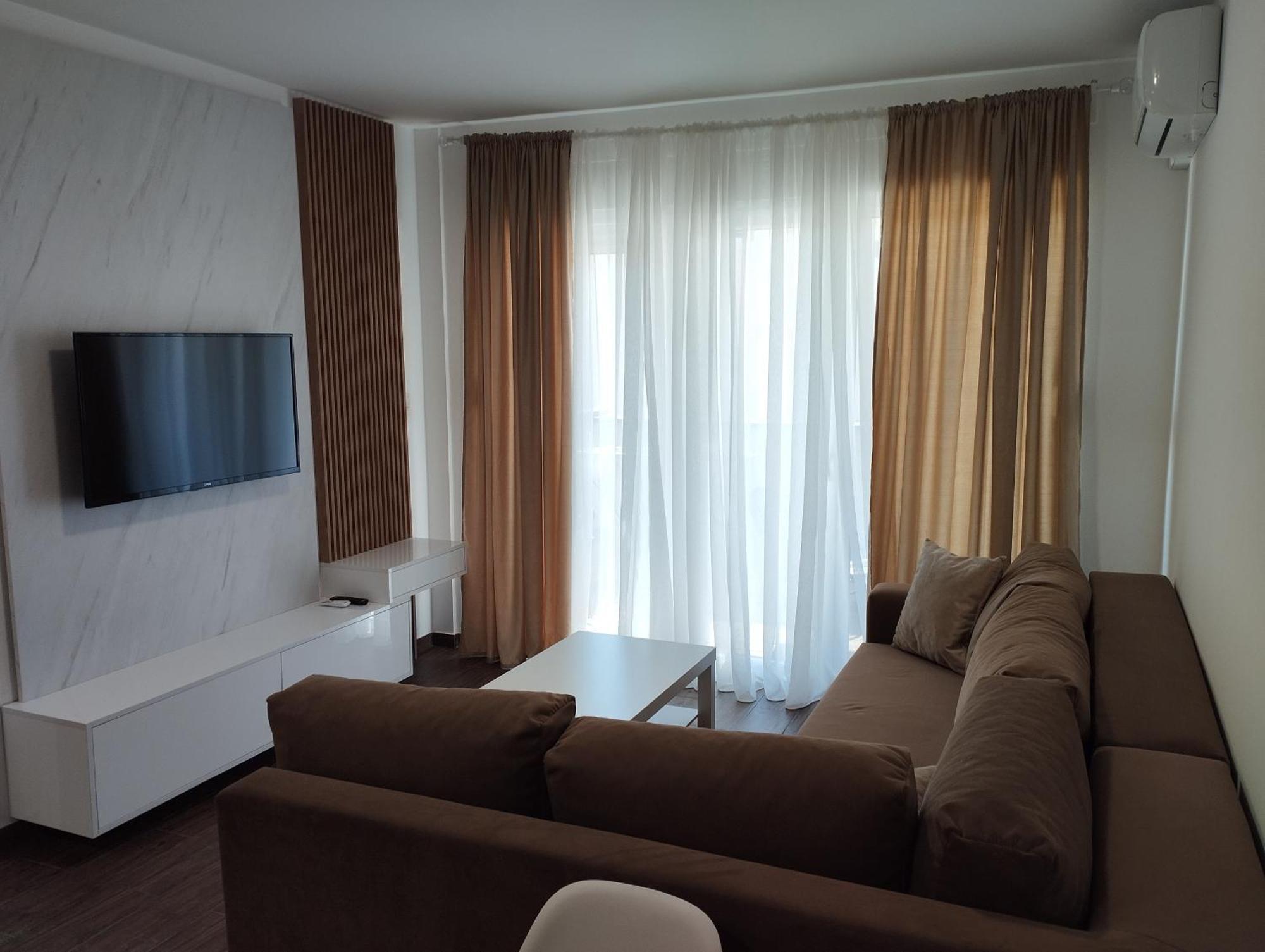 Apartment With Pool Veliko Gradiste Exterior photo